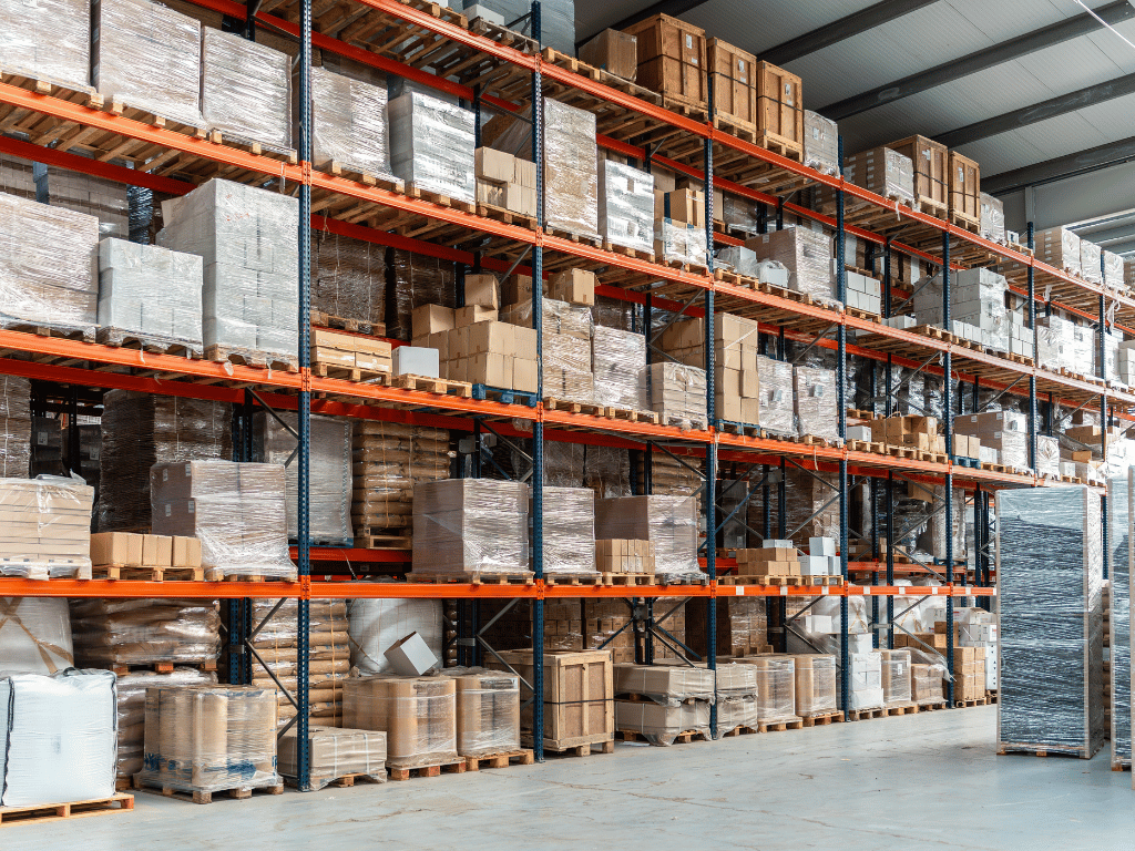 Pallet racking for warehouse and factory bulk storage