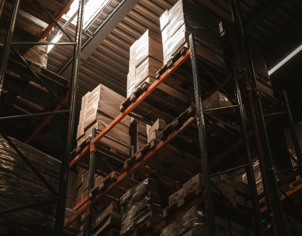 Heavy Duty Rack vs Pallet Rack: When to Upgrade Specs